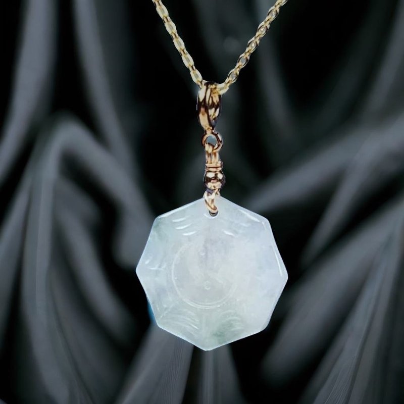 [Block evil spirits and ward off evil spirits] Ice Floating Flower Jadeite Bagua Necklace 14K gold-filled | Natural Burmese Jade Grade A Jadeite - Necklaces - Jade Transparent