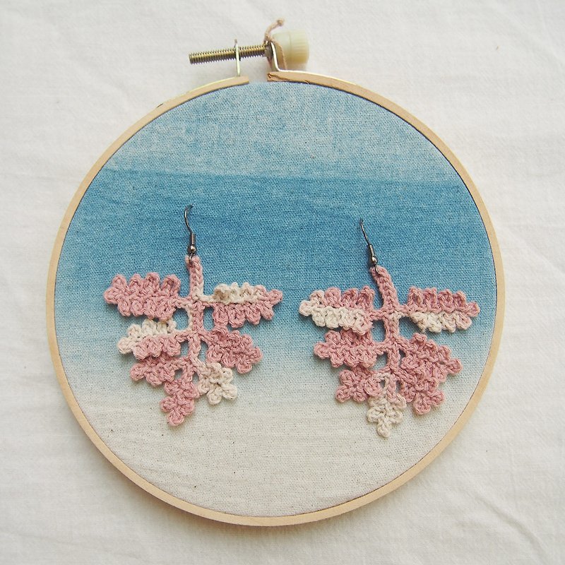 Leavely earrings: pink x white - Earrings & Clip-ons - Cotton & Hemp Pink