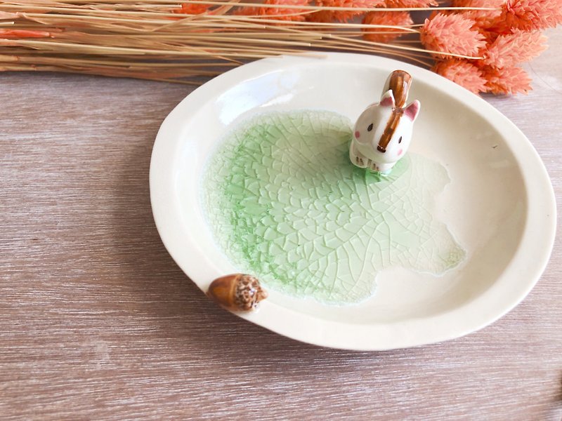 Little Squirrel -Handmake Ceramic and glass Jewellery plate - Pottery & Ceramics - Porcelain Green