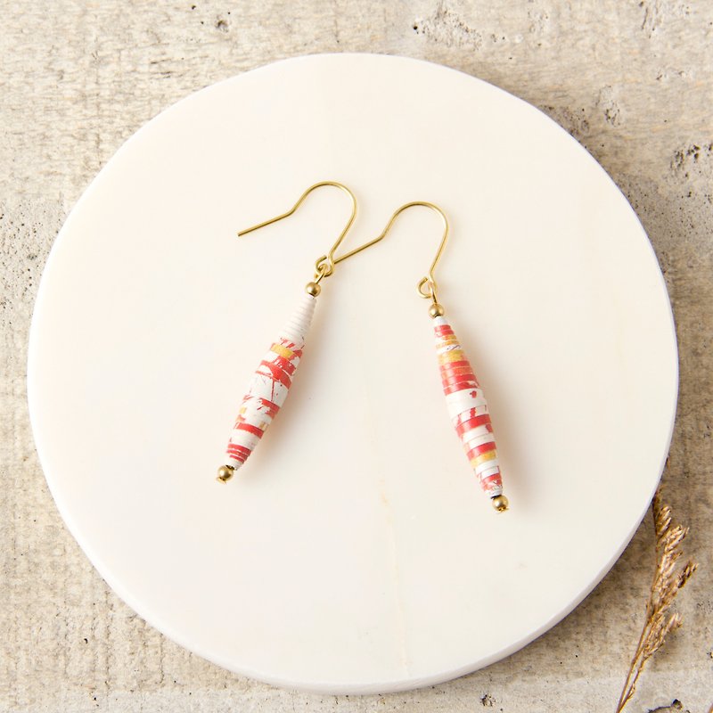 [Small roll paper hand made / paper art / jewelry] jump line single beaded spindle earrings - Earrings & Clip-ons - Paper Red