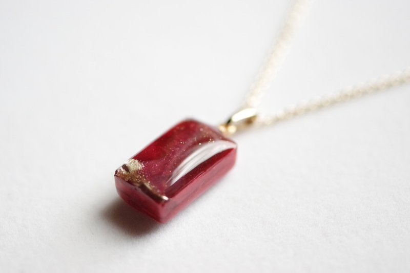 Resin Art Rectangular Pendant - Dark Lady - Necklaces - Resin Red