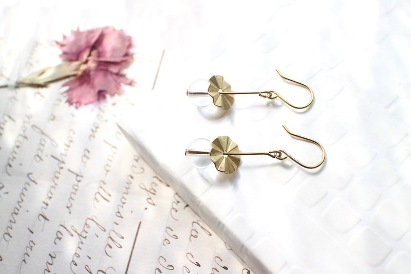 Flower season - brass handmade earrings - Earrings & Clip-ons - Copper & Brass Transparent