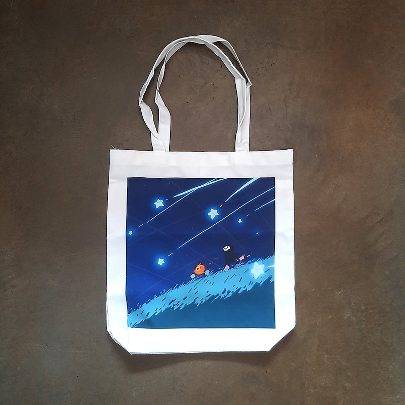 Cotton & Hemp Messenger Bags & Sling Bags White - meteor shower | large canvas bag