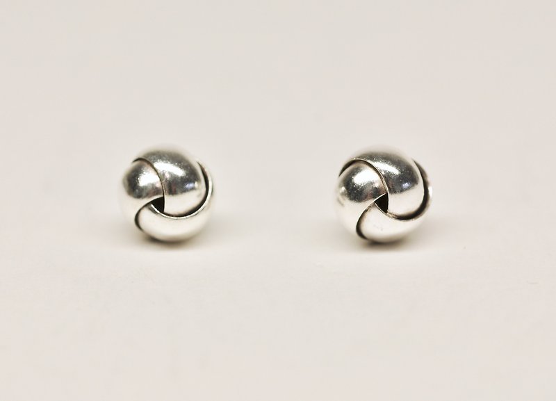 Ermao Silver[Twist Ball Earrings Wide Plain Medium Size] Pair - Earrings & Clip-ons - Silver Silver