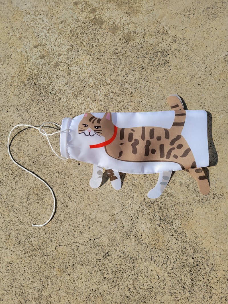 Cat Carp Streamer-Coffee - อื่นๆ - เส้นใยสังเคราะห์ สีนำ้ตาล