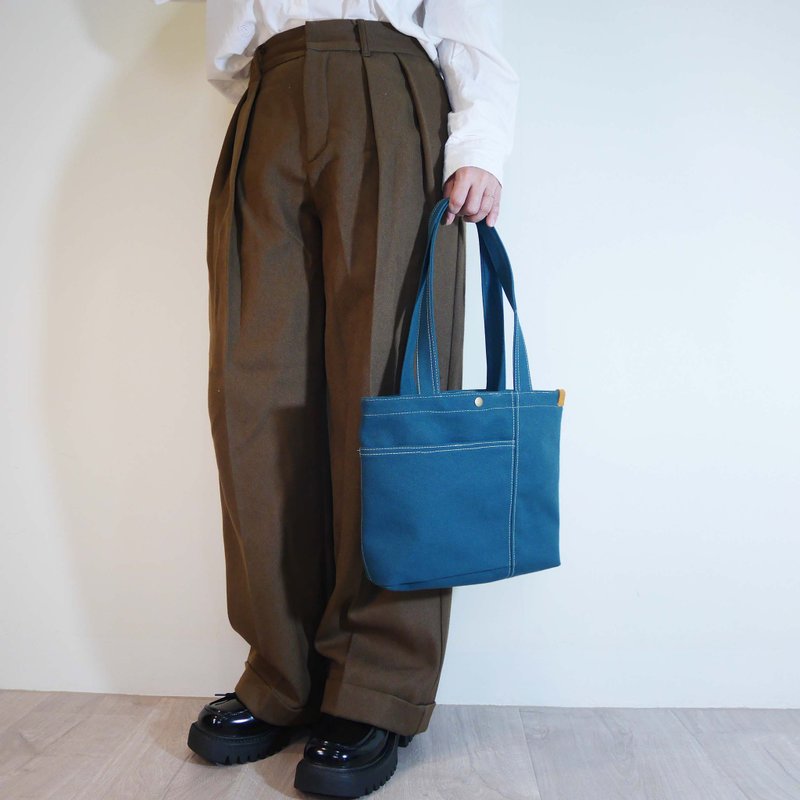 Japanese design textured stitched tote bag M / simple thick pound / Taiwan canva - กระเป๋าแมสเซนเจอร์ - ผ้าฝ้าย/ผ้าลินิน สีเขียว