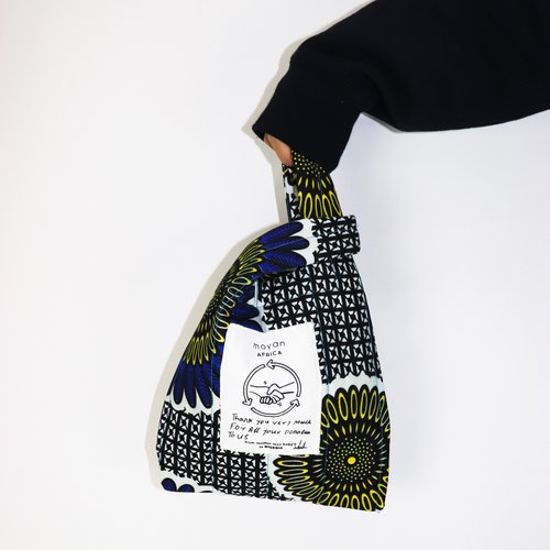 Mini Quilt BAG 【African Fabric】 - Shop moyan-ecri Handbags