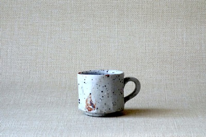 マグカップ　信濃釉b - 咖啡杯/馬克杯 - 陶 白色