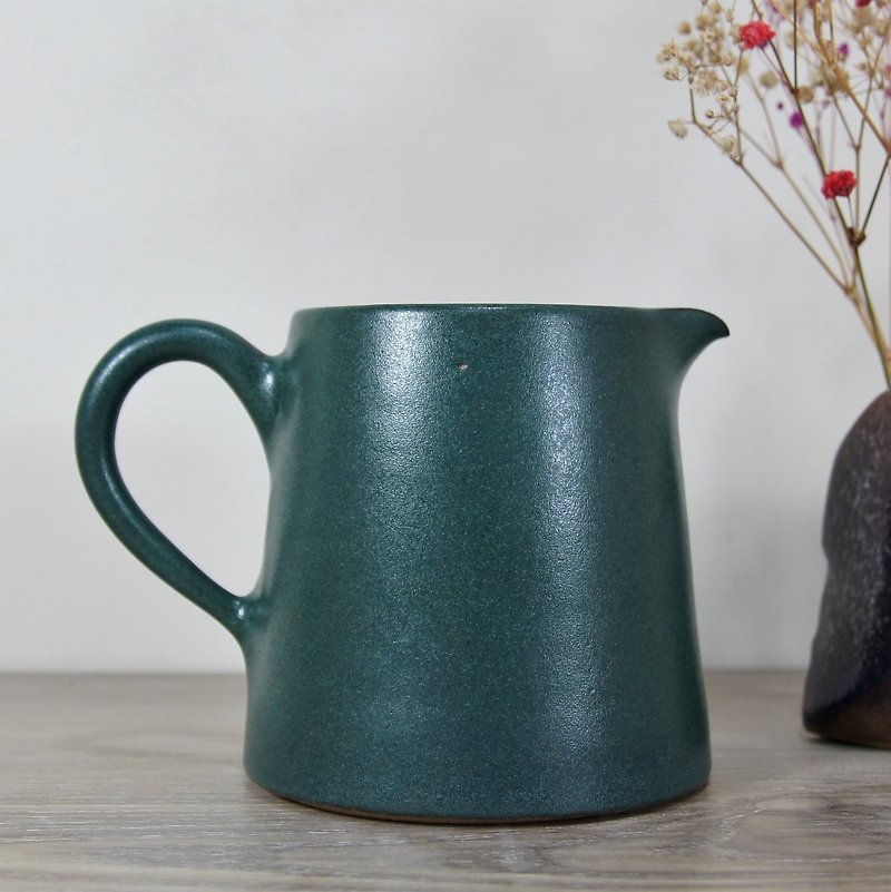 鉻綠有把茶海,公道杯-容量約360ml - 茶具/茶杯 - 陶 綠色