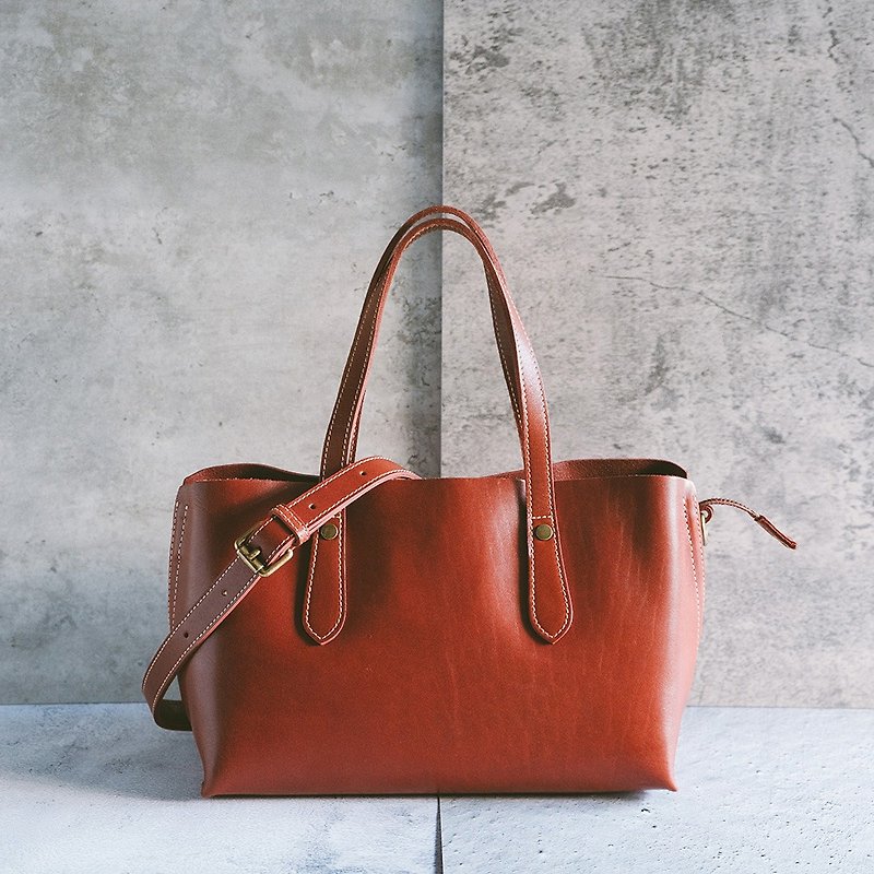 Genuine leather casual shoulder bag HC.M-104 red Brown - กระเป๋าแมสเซนเจอร์ - หนังแท้ สีแดง