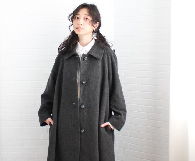 Early spring made in Japan Japanese retro temperament gray long