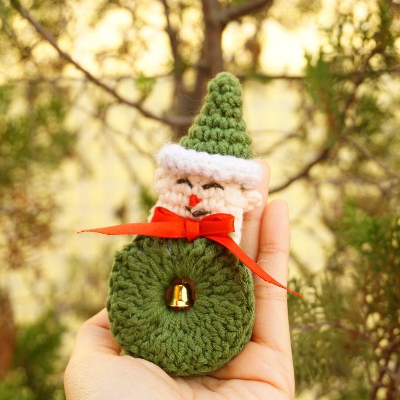(Christmas gift exchange) · Independent Original Christmas gift exchange Christmas brooch handmade crocheted - Brooches - Thread Green