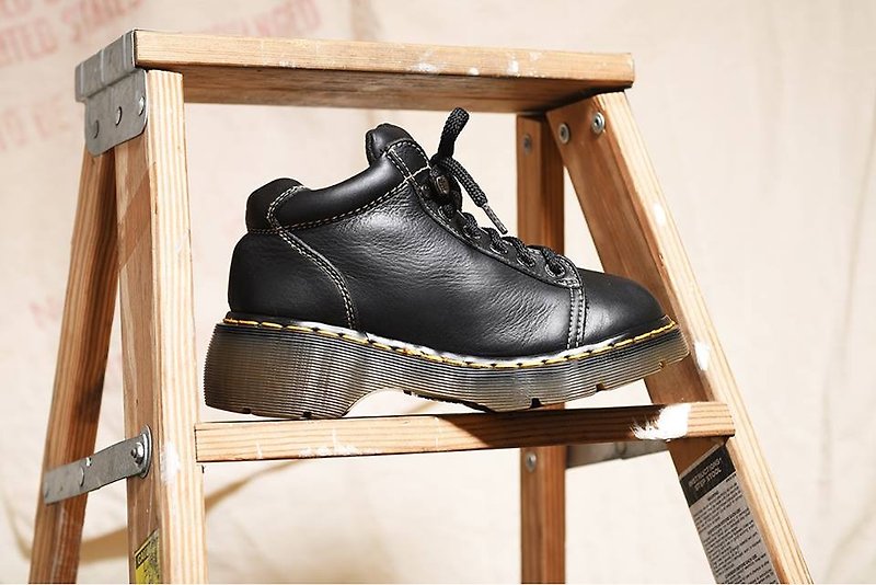 "Dr. Martens Shoes" Black 6eyes work shoes DMG04 - รองเท้าบัลเลต์ - หนังแท้ สีดำ