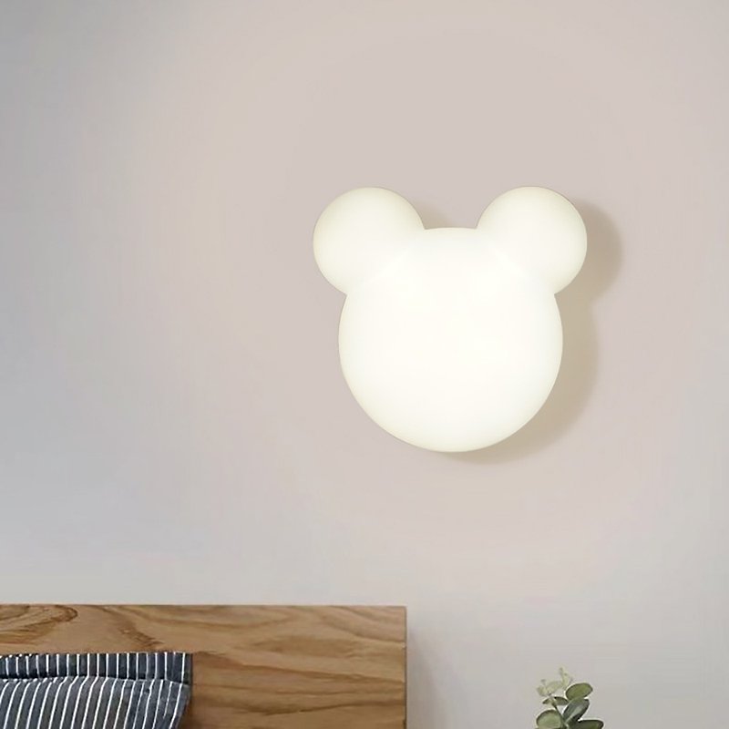 Baby Bear Wall Lamp - โคมไฟ - วัสดุอื่นๆ 