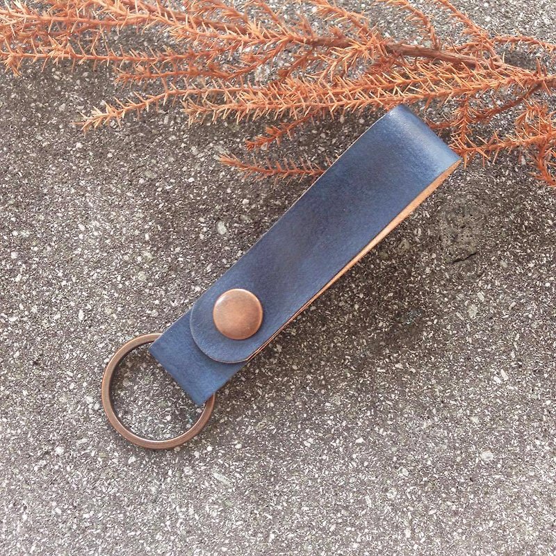 The typical key ring dark blue (navy blue) is available in multiple colors - ที่ห้อยกุญแจ - หนังแท้ สีน้ำเงิน