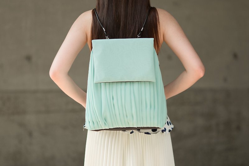 vingt six lake water green backpack (can be used for both shoulder and shoulder) - Backpacks - Polyester Blue