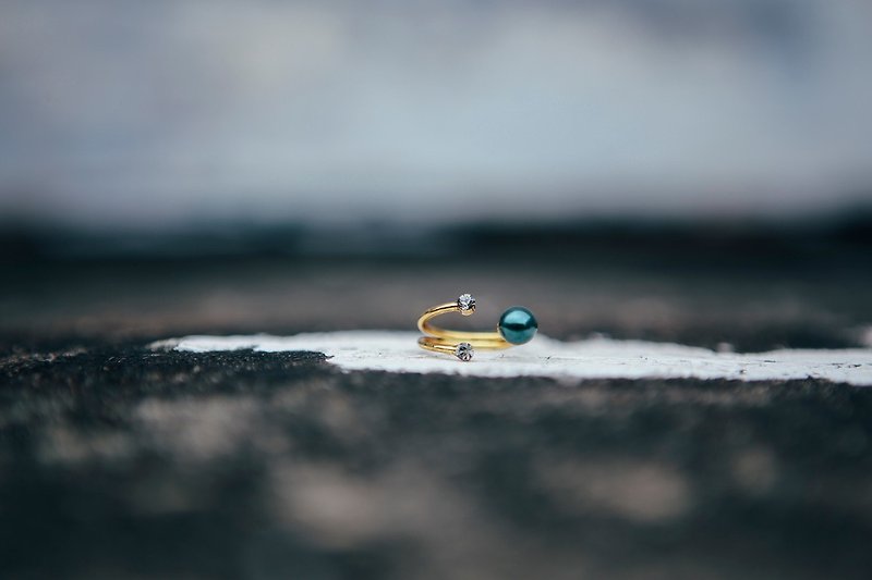 COR-DATE-Minimalism-Green Planet Ring - General Rings - Other Metals 