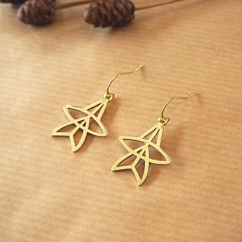 JULA Thai Kite earrings (brass hand made) - 耳環/耳夾 - 銅/黃銅 金色