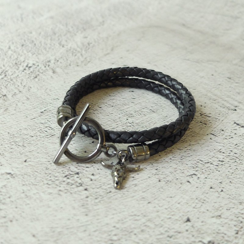 T-shaped buckle black braided leather rope hand rope bracelet customized bracelet - Bracelets - Genuine Leather Black