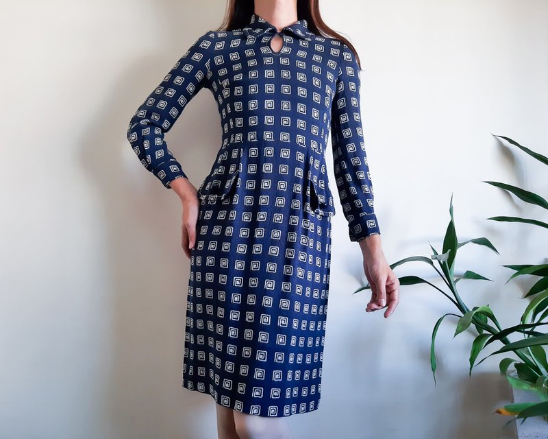 PIERRE BALMAIN 復古 70 年代抽象連身裙梭織布料長袖連身裙尺寸 - 洋裝/連身裙 - 棉．麻 藍色