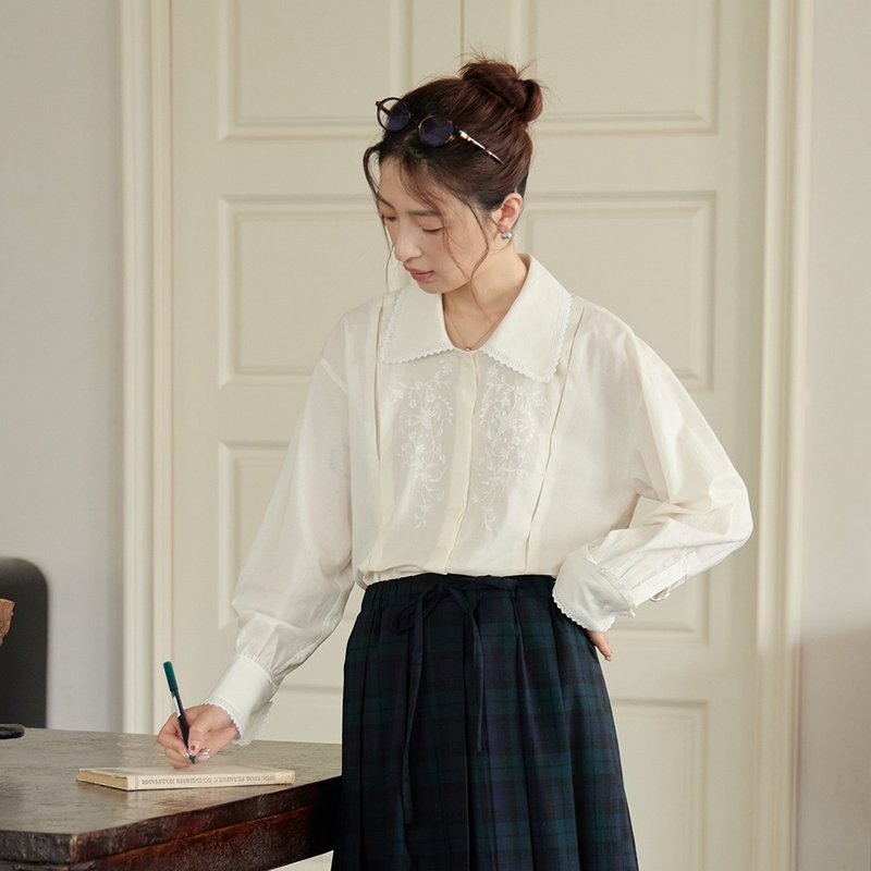 Lace large lapel shirt|shirt|autumn style|Sora-1629 - เสื้อเชิ้ตผู้หญิง - ผ้าฝ้าย/ผ้าลินิน 