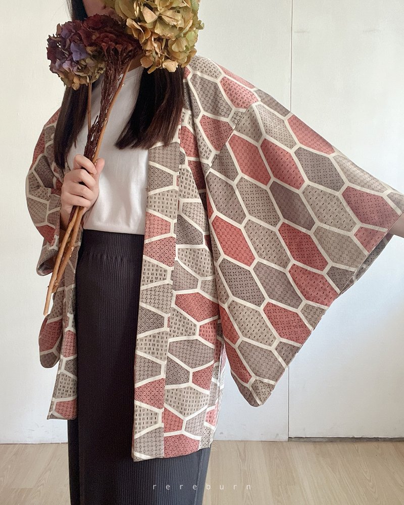 日本製和風印花薄款卡其粉古著羽織和服外套 - 女大衣/外套 - 聚酯纖維 粉紅色