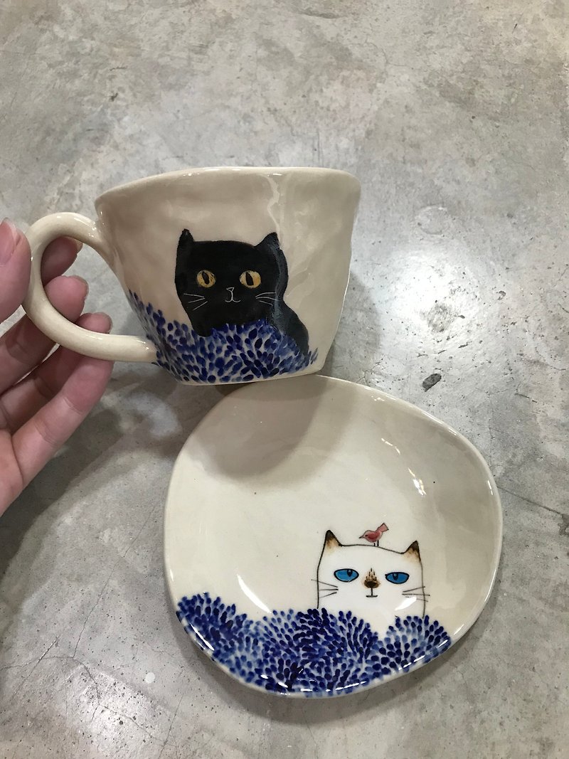 Handmade Thai cat coffee cup set / Siamese cat with black cat - Coffee Pots & Accessories - Pottery Brown