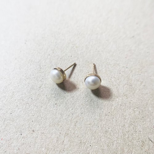 Lux Jewelry 天然石/手作輕珠寶 14KGF 永恆時刻經典珍珠小耳針