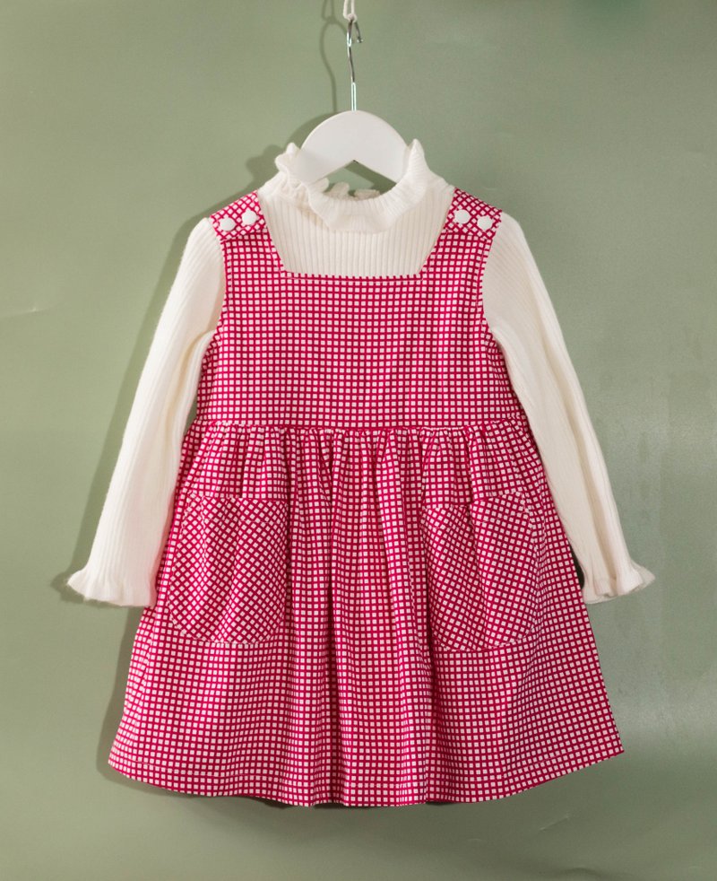 Girls red plaid classic square neck suspender skirt - กระโปรง - ผ้าฝ้าย/ผ้าลินิน สีแดง