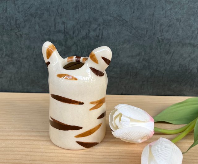 ニカラグア製 鳥の絵柄 陶器花瓶 ニカラグア製 鳥の絵柄 陶器花瓶