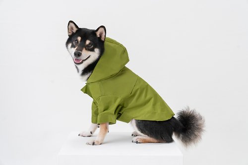 PEHOM 【PEHOM】 狗狗防潑水雨衣 | 可調節 魔術氈 牽繩孔 - 橄欖色