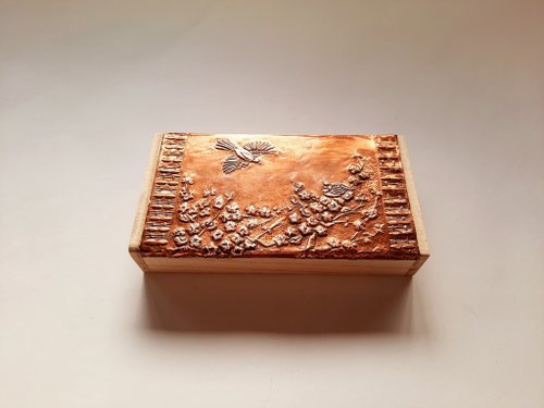 藝其作Togethart 喜上梅梢銅雕桐木盒
