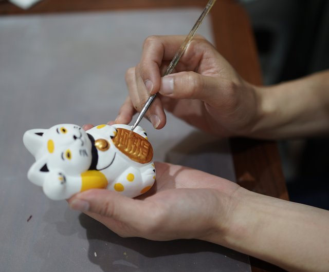 顔が美しい　ヴィンテージ招き猫　白 Nakajo's Christmas お正月用品販売 ビニールディスプレイ福ら
