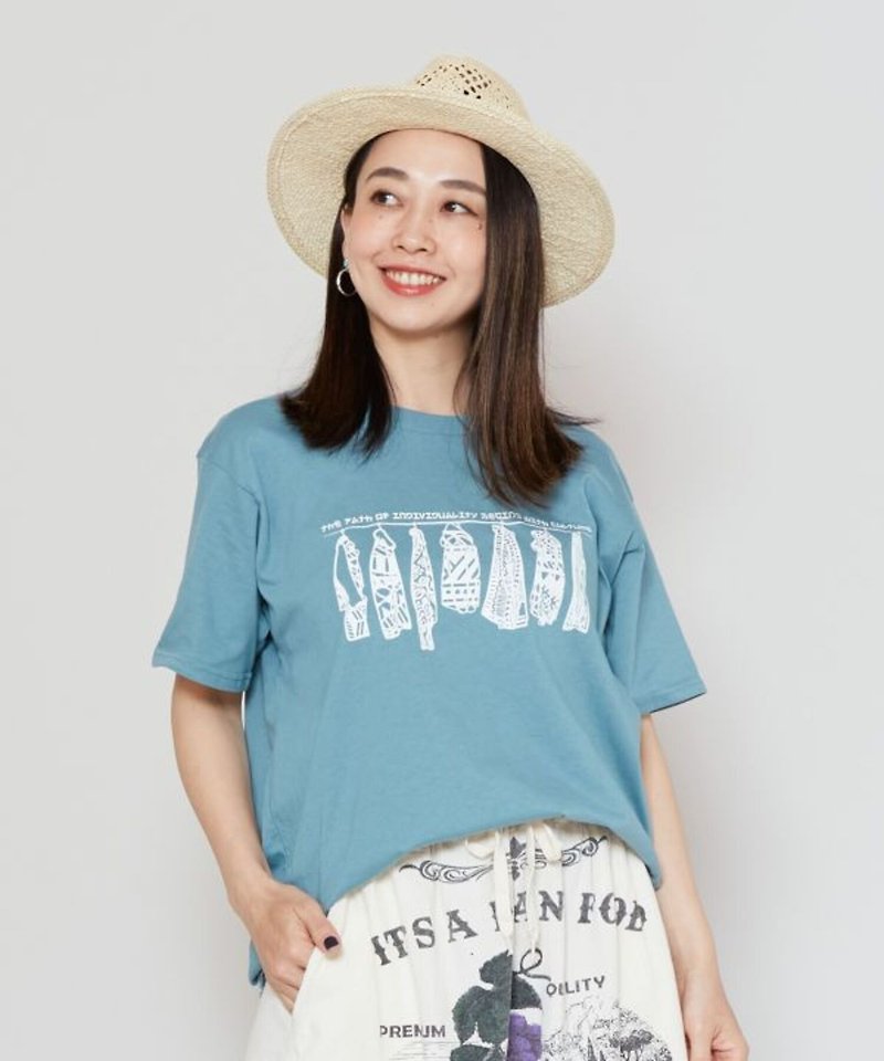 [Popular Pre-order] Amina x Yosuke A journey of a thousand miles begins with a single step T-shirt M (2 colors) CAS-4205 - เสื้อยืดผู้ชาย - ผ้าฝ้าย/ผ้าลินิน 