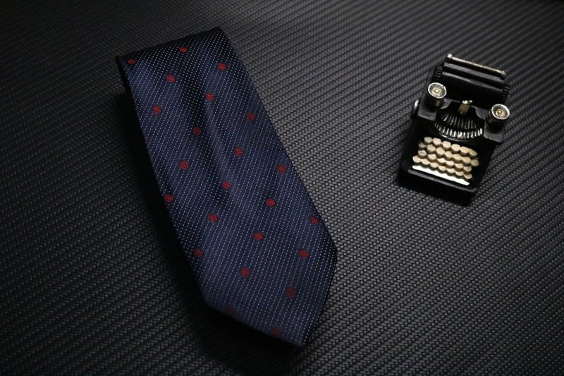 深藍色真絲圓點領帶/休閒百搭necktie - 領帶/領帶夾 - 絲．絹 多色