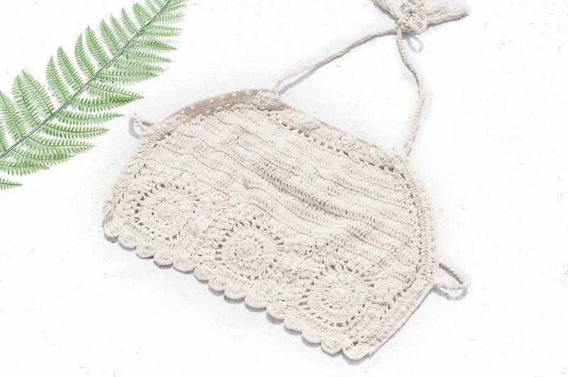 Crocheted vest / stitching vest top / hand-woven vest / bohemian top - white flowers - เสื้อกั๊กผู้หญิง - ผ้าฝ้าย/ผ้าลินิน ขาว