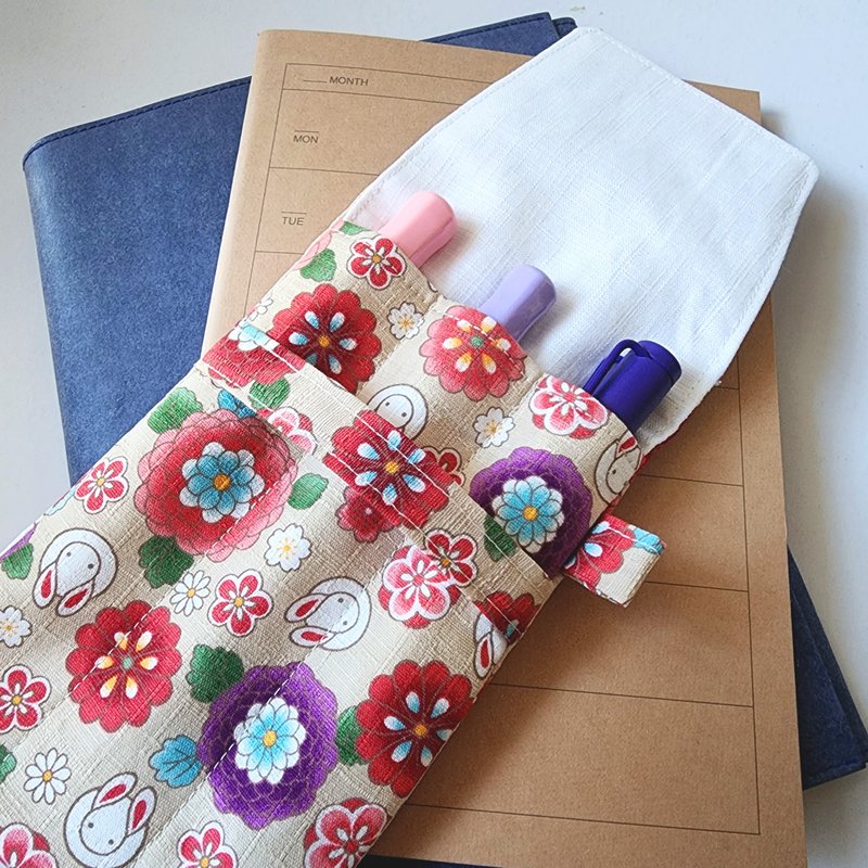 Triple pen pencase-Japanese rabbit pen case, Fabric Fountain Pen Holder - Pencil Cases - Cotton & Hemp White