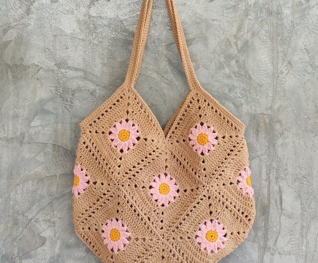 グラニースクエアフラワー風巾着バッグ - ショップ siriwanbag