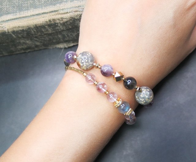 VIIART. Lanting. Amethyst Bronze Brass BraceletNatural Spectrum Stone  Sparkle Stone Zircon Stone - Shop viiart Bracelets - Pinkoi