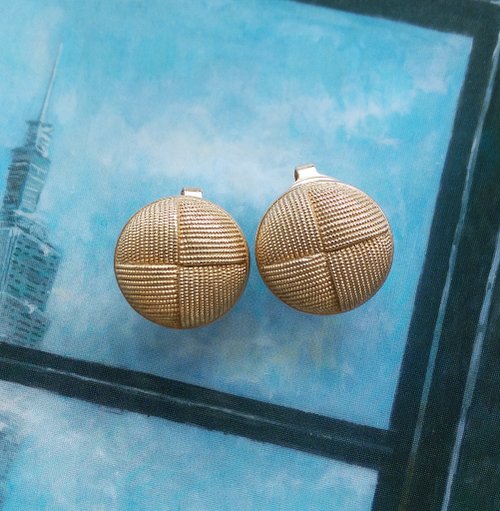 老時光角落 Vintage Jewelry 西洋古董飾品 AVON 小巧 都會摩登 夾式耳環