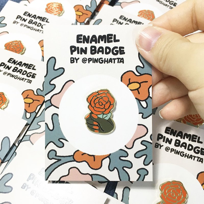 For You Flower Roses Hard Enamel Pin by Ping Hatta - 胸針 - 其他金屬 