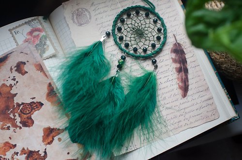 VIDADREAMS Emerald Green Feather Dreamcatcher - Bohemian Car Interior Decor