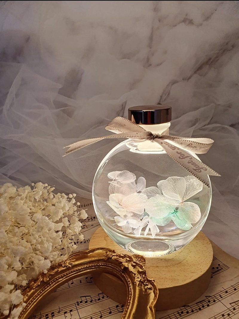 繁花無火擴香瓶 - 香氛蠟燭/燭台 - 玻璃 