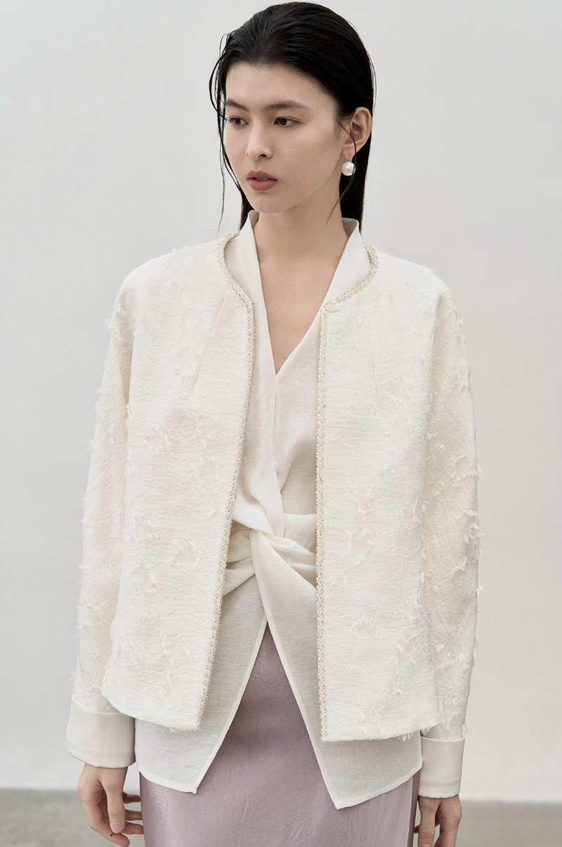 新中式極簡 提花流蘇手工釘鑽上衣外套 - 女上衣/長袖上衣 - 其他材質 白色