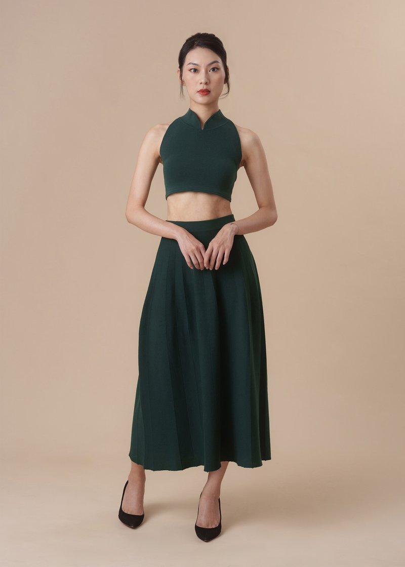 Halter Knitted Qipao Co-ord Set (Forest Green) - กี่เพ้า - ผ้าฝ้าย/ผ้าลินิน สีเขียว