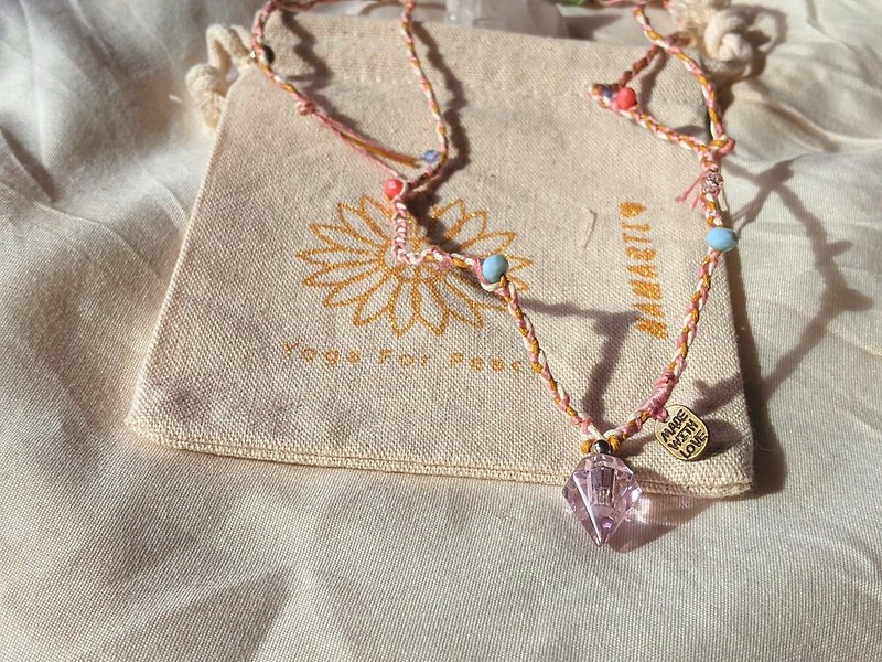 Pitta Yoga Summer Peach Blossom Essential Oil Necklace Hand-woven Necklace Crystal Sea Summer Hippie Ethnic - Necklaces - Other Materials Pink