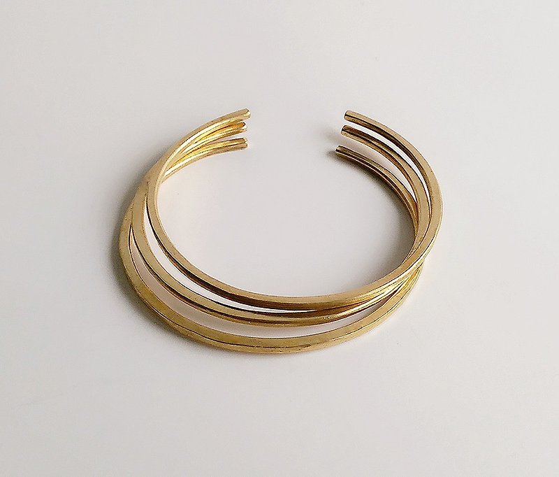 [Primary colors] hand-made brass ring bracelet - Bracelets - Other Metals Gold