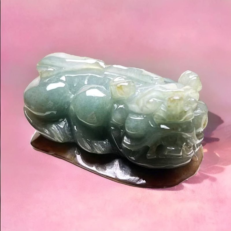 【招財神獸】雙彩翡翠貔貅 |天然緬甸玉翡翠A貨 | 送禮 - 擺飾/家飾品 - 玉石 多色