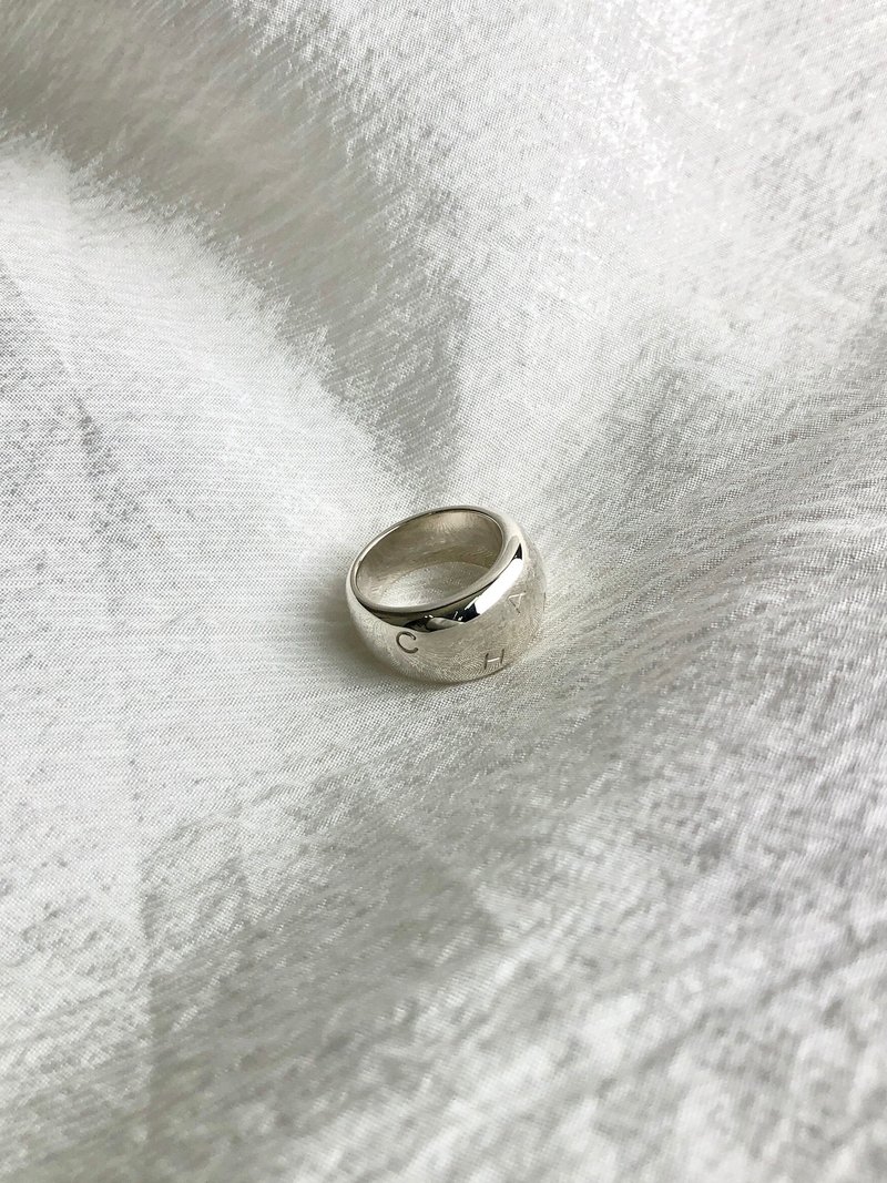 【 日本直送　名牌中古包 】CHANEL シャネル リング シルバー ロゴ SILVER925 vintage ヴィンテージ オールド fcwxw2 - 戒指 - 純銀 銀色