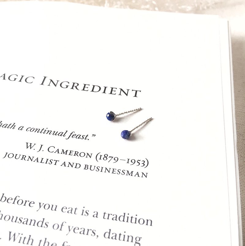 lapis lazuli. Hand-knitted twist mini earrings The guardian stone of the soul December birthstone sterling silver anti-allergic - ต่างหู - เครื่องประดับพลอย สีน้ำเงิน